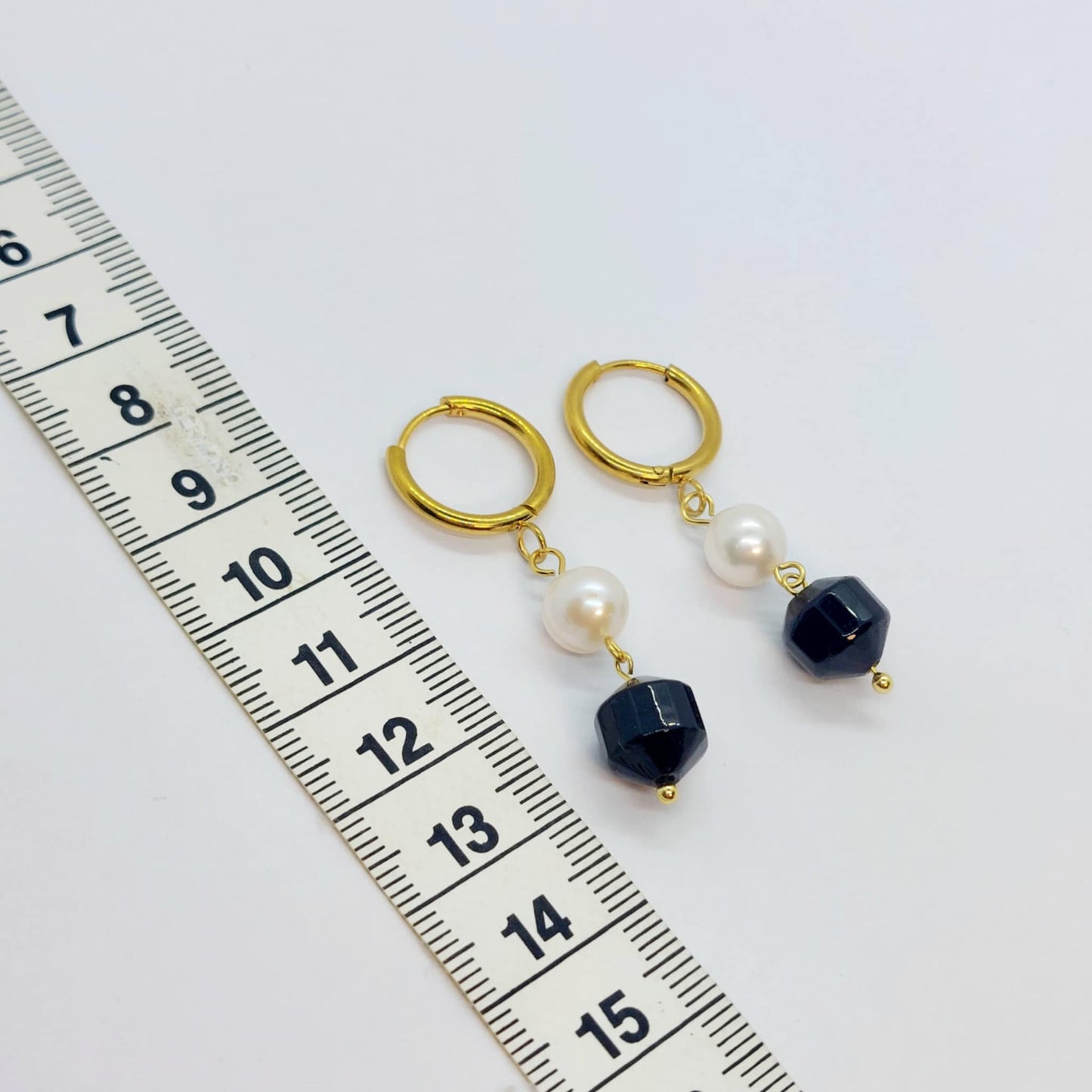 Natural Onyx and Pearl Dangle Hoop Earrings in Gold Plated Stainless Steel