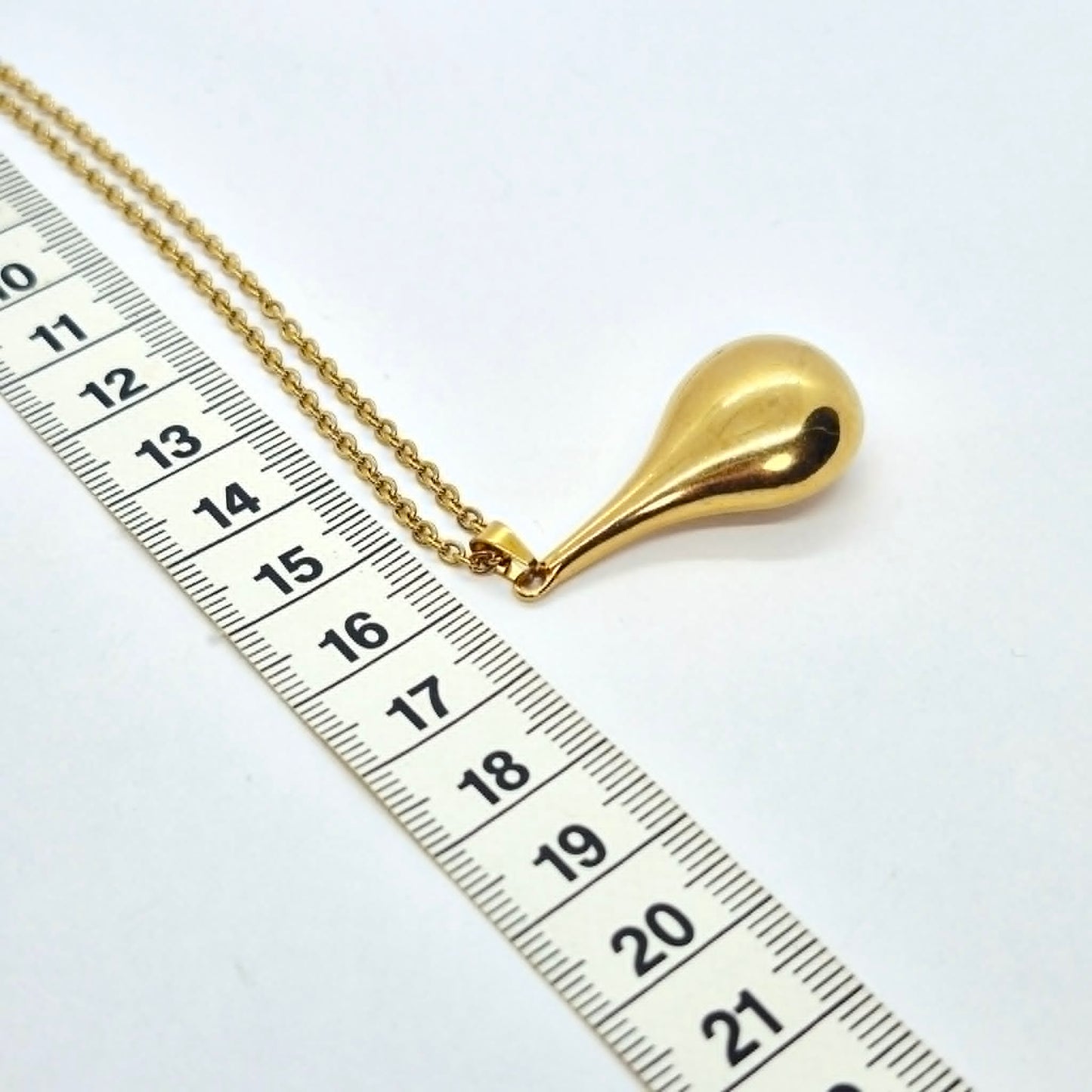 Raindrop Style Pendant in Gold Plated Stainless Steel and Chain Necklace