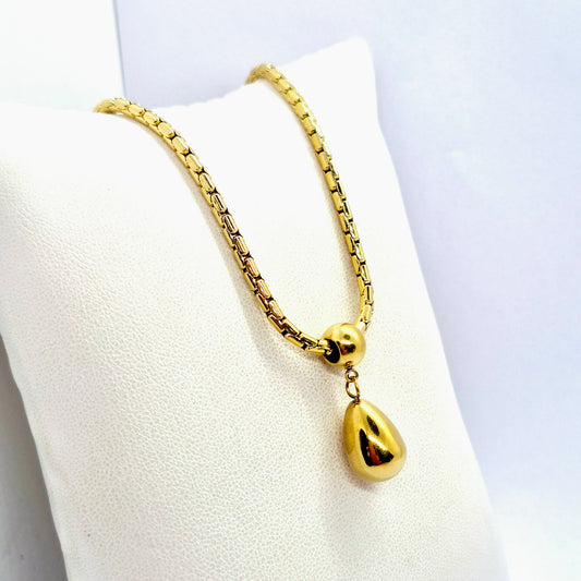 Raindrop Pendant Necklace in Gold Plated Stainless Steel
