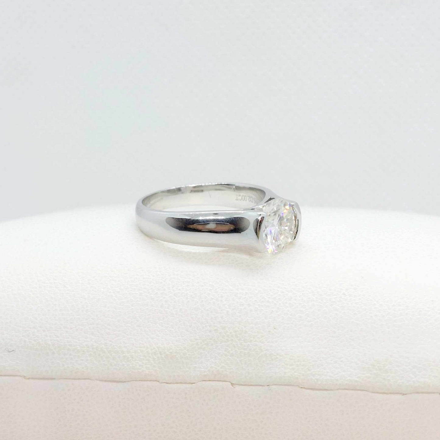 Moissanite 2ct Diamond Ring in Sterling Silver