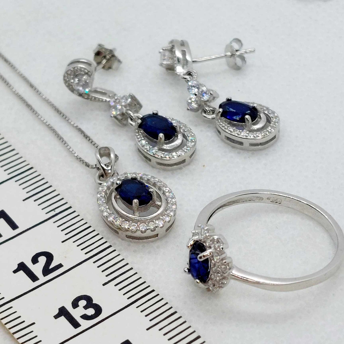 Natural Sapphire Ring 0,5ct in Sterling Silver