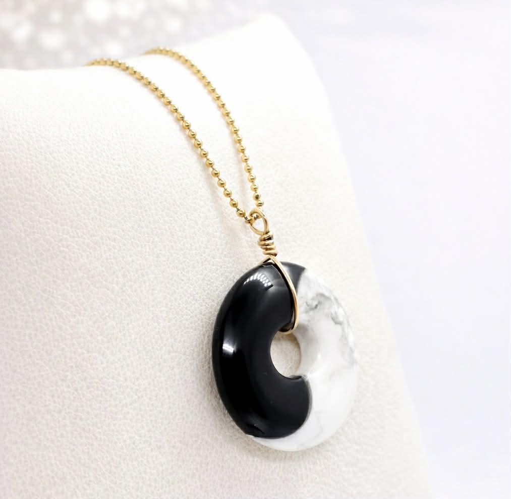 Natural Obsidian and Howlite Donut Pendant in Gold Plated Stainless Steel with Chain Necklace