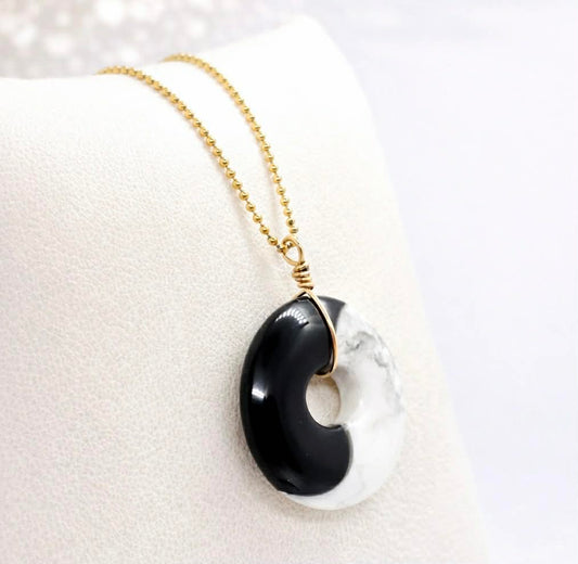 Natural Obsidian and Howlite Donut Pendant in Gold Plated Stainless Steel with Chain Necklace