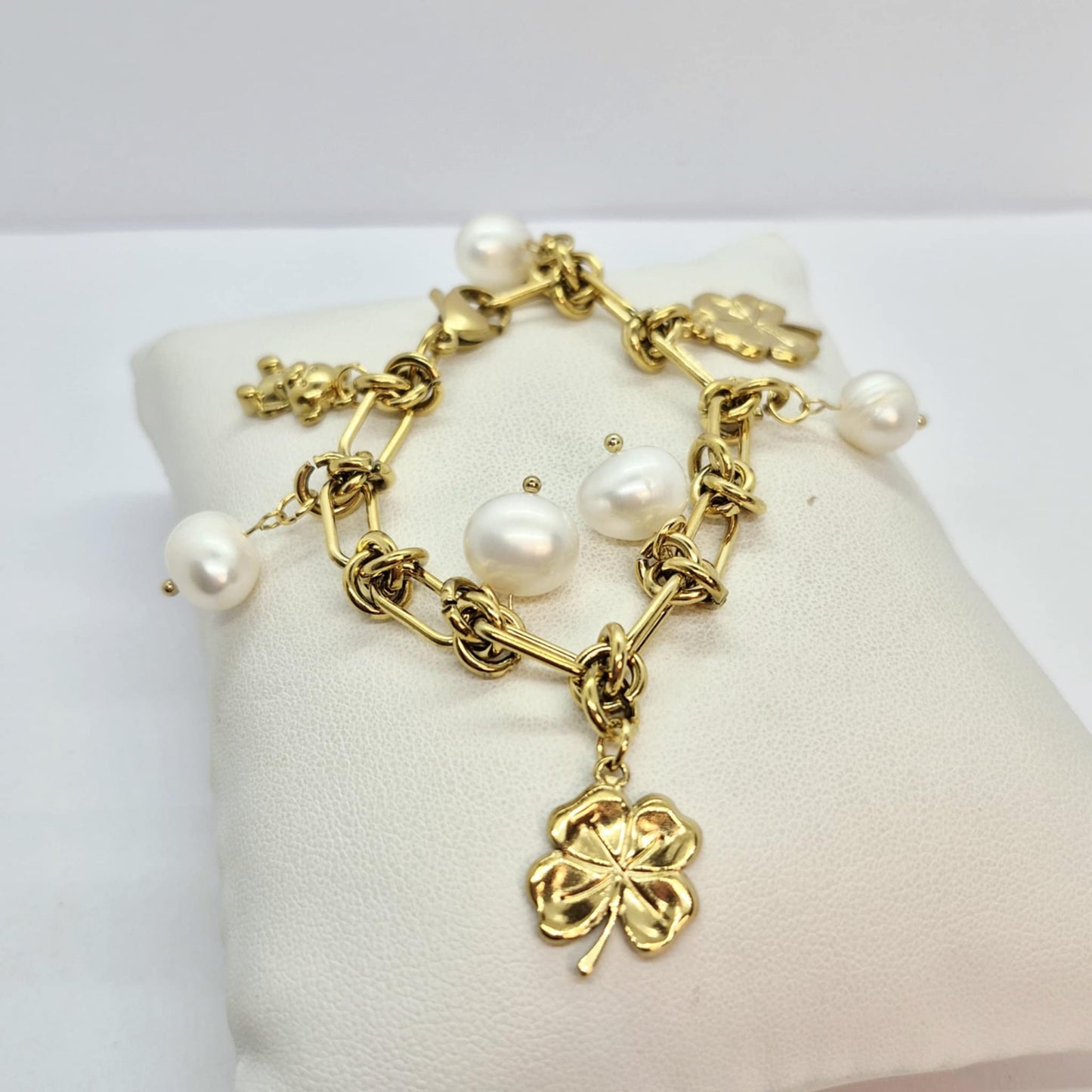 Natural Stone Bracelet with Pearls 11mm Stones
