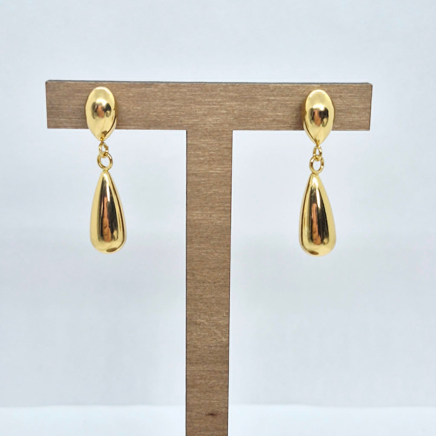 RainDrop Dangle Earrings in Stainless Steel Gold Plating