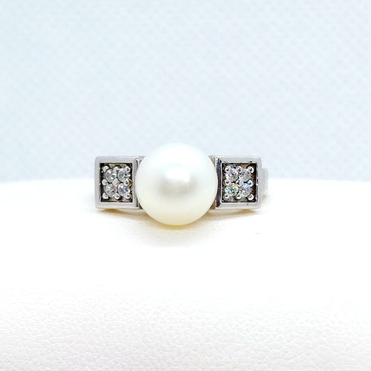 Natural Freshwater Pearl Ring in Sterling Silver