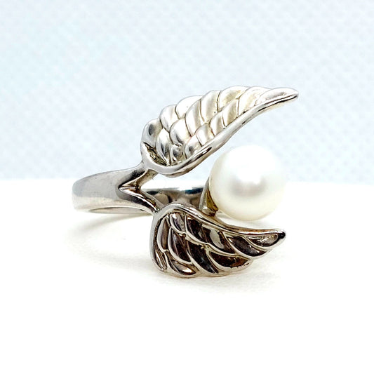 Natural Freshwater Pearl Ring in Sterling Silver